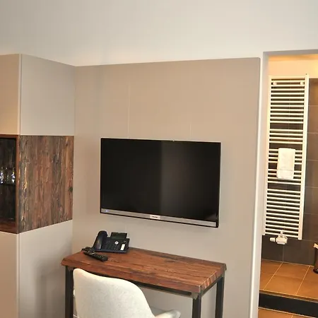 Strandberg's Designhotel Viktoria 4*