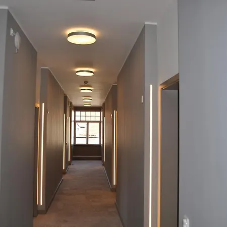 Design Viktoria Hotel 4*