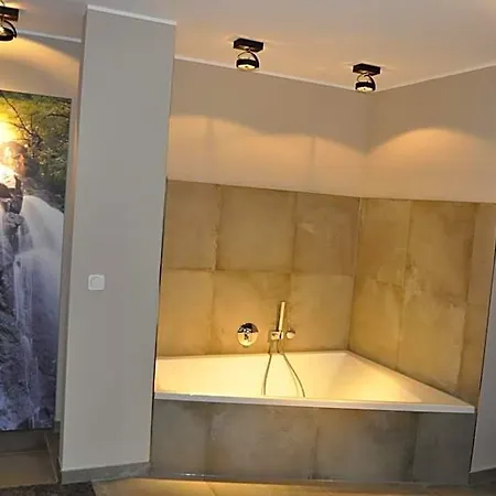 Strandberg's Designhotel Viktoria 4*