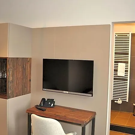 Strandberg's Designhotel Viktoria מלון בראונלאגה