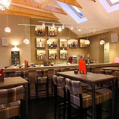 Strandberg's Designhotel Viktoria 4* בראונלאגה