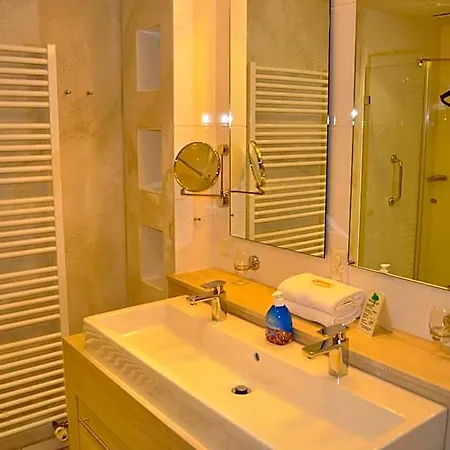 Strandberg's Designhotel Viktoria Hotel 4*