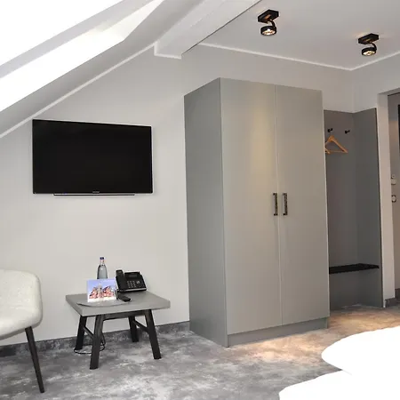 Strandberg's Designhotel Viktoria 4*