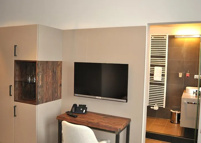 Strandberg's Designhotel Viktoria 4*