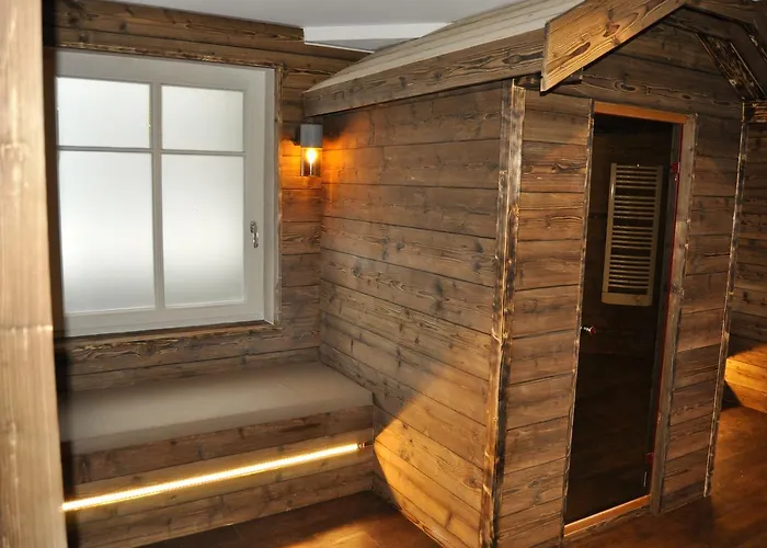 Strandberg's Designhotel Viktoria 4*